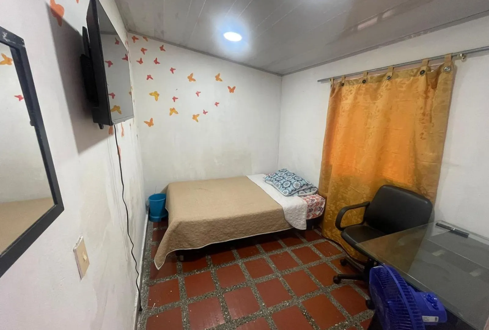 Hostel Urban City Medellín Pensión